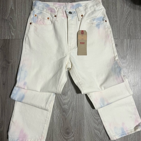 Levi's White Jeans - Picture 1 of 8